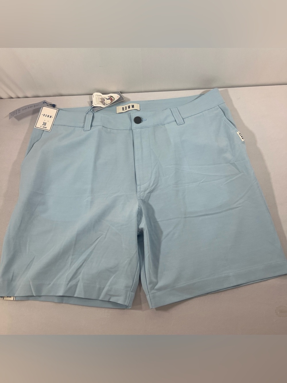 ROWM Men’s Shorts SZ 36 Light Blue Chino Flat Front Casual Summer 8” Inseam NWT